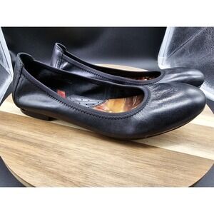 Born Black Leather Slip On Flats Womens Size 6.5